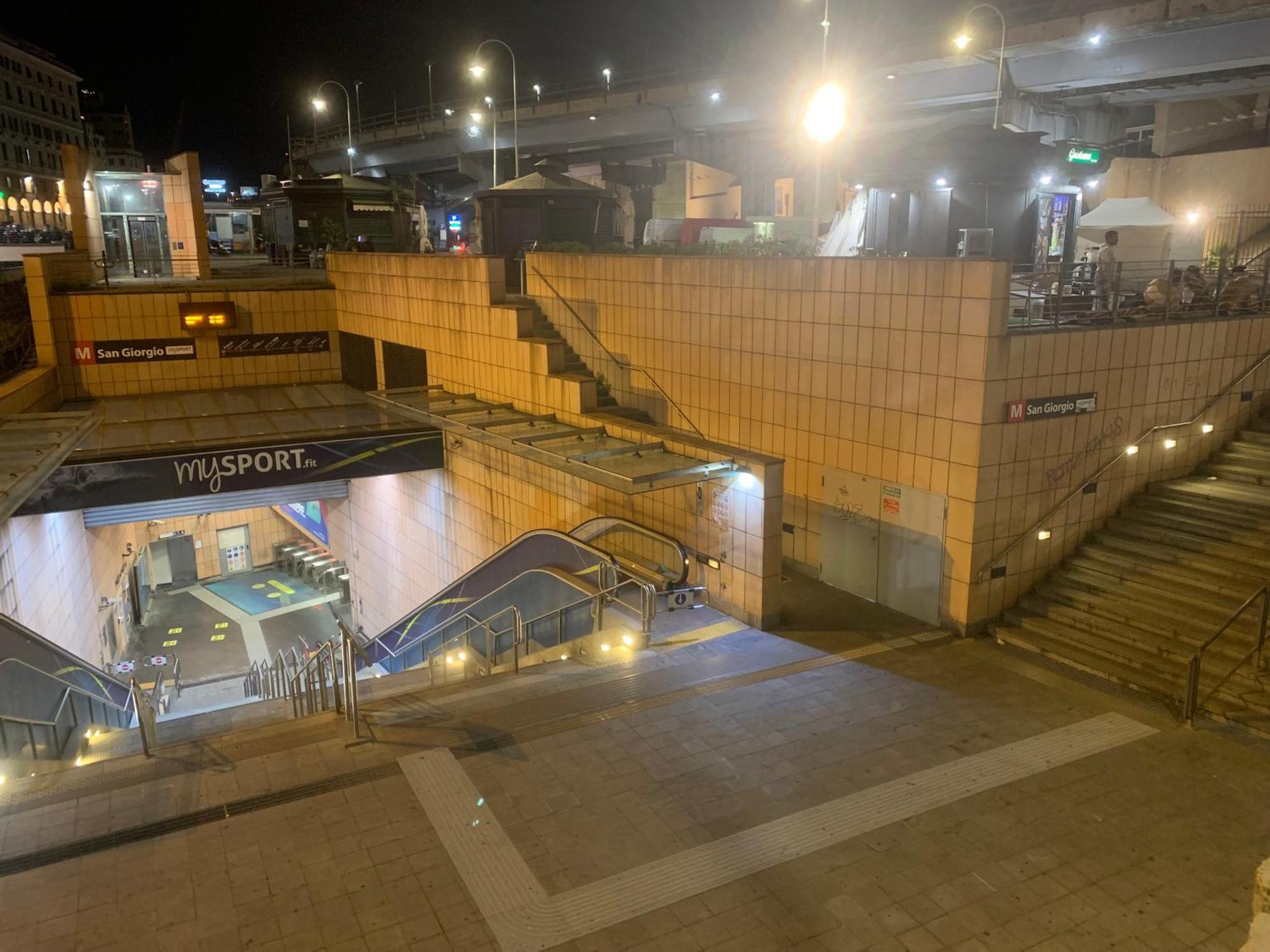 The First Molo Acquario, Porto Antico, Porto, Centro Storico Apartment